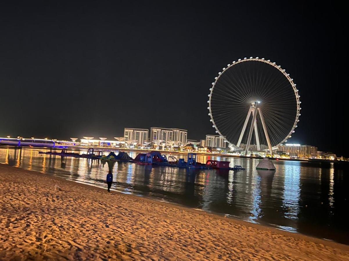 Route 66 Beach Hostel 迪拜 外观 照片