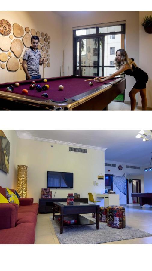 Route 66 Beach Hostel 迪拜 外观 照片