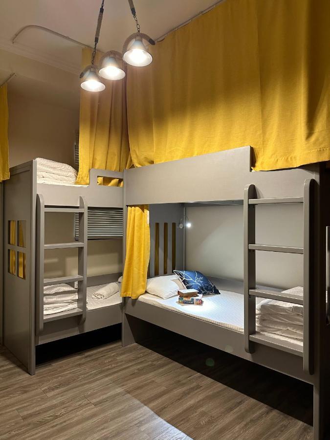 Route 66 Beach Hostel 迪拜 外观 照片
